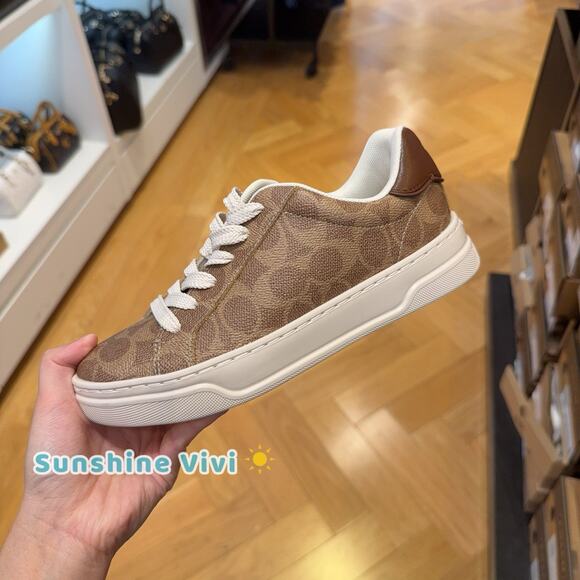 NEW COACH Women's High Line Sneaker In Signature Canvas CW970 Brown Khaki - Picture 1 of 9